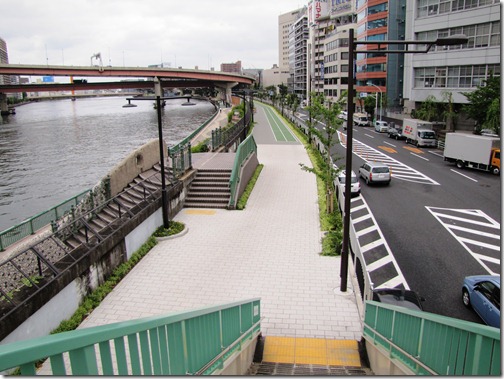 Tokyo Sidewalk
